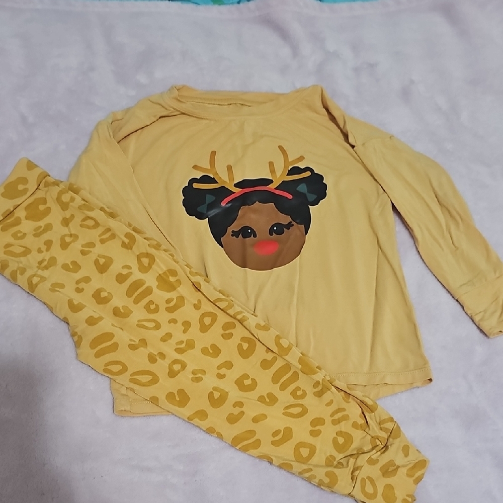 TODDLER Pajamas with Fun Graphics - 2T - 3 Sets - Picture 4 of 7